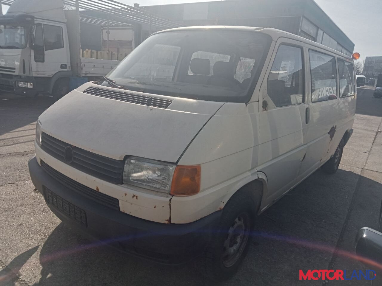 Недавно поступивший автомобиль Volkswagen Transporter 4 1991-2003 -  разборочный номер 27076