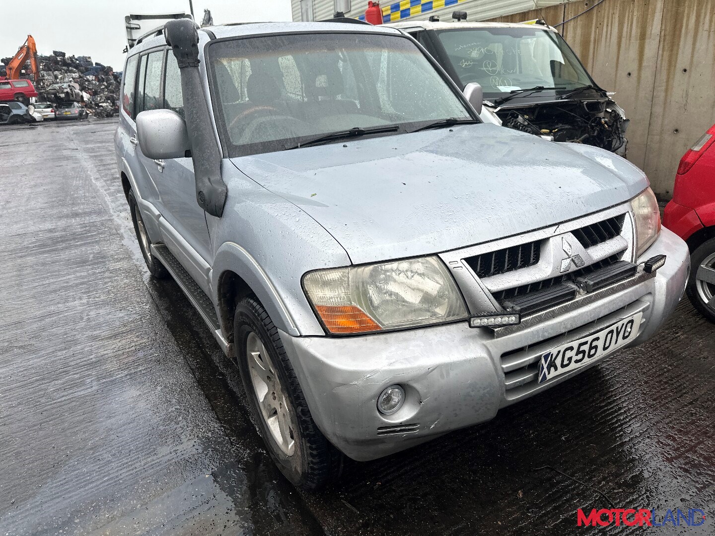 Недавно поступивший автомобиль Mitsubishi Pajero / Montero 2000-2006 -  разборочный номер t41950