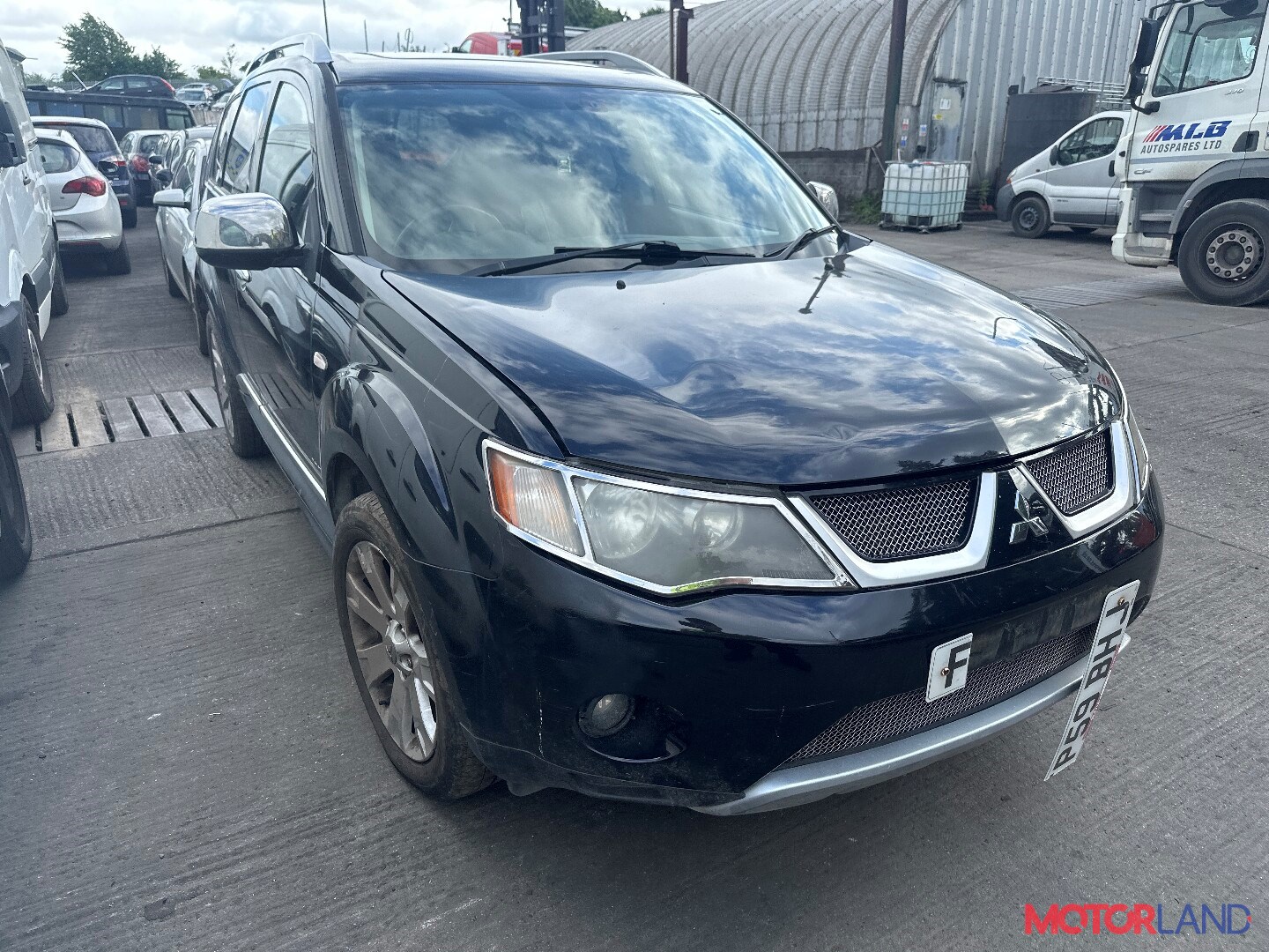 Недавно поступивший автомобиль Mitsubishi Outlander XL 2006-2012 -  разборочный номер t42355