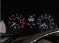2022; 1л; Бензин; TSI; Хэтчбэк 5 дв.; синий; Англия; разб. номер X6431 #12