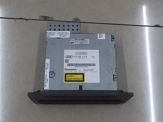8T2035110A Проигрыватель, чейнджер CD/DVD Audi A5 2007-2011 2007