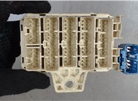  Блок предохранителей Toyota Land Cruiser Prado (90) - 1996-2002 4297279 #1