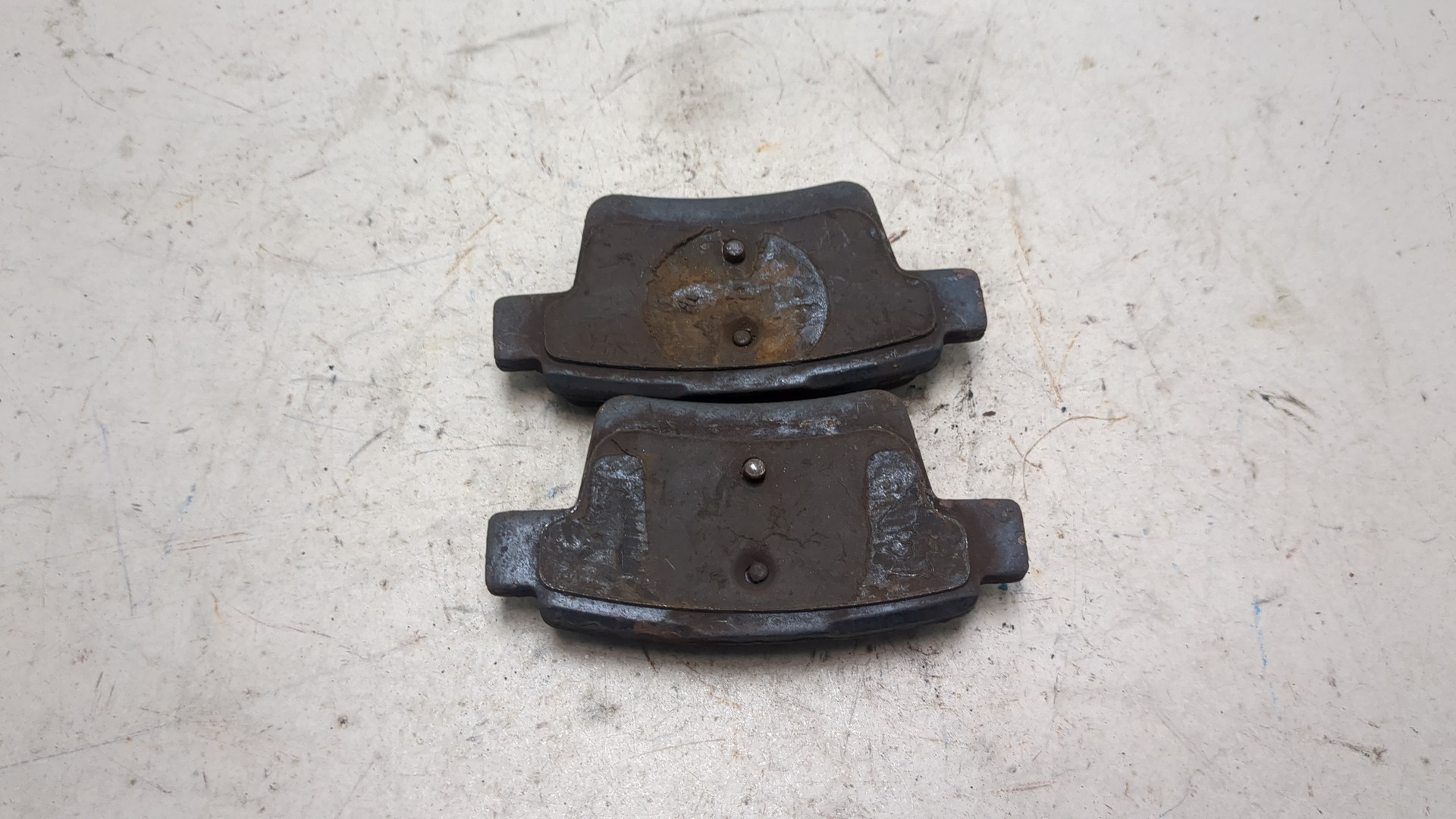 Колодки тормозные задние дисковые к-т