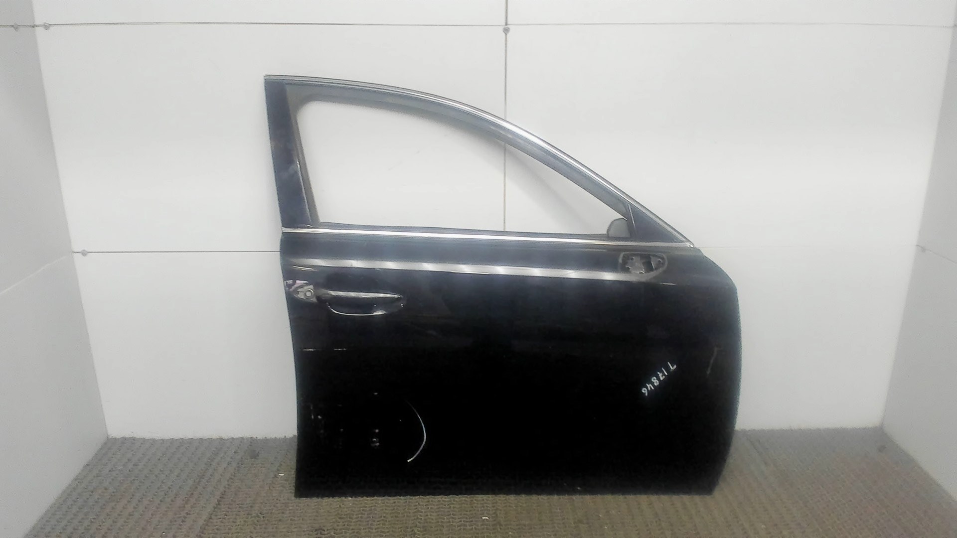 Дверь боковая передн прав Lexus IS 2005-2013