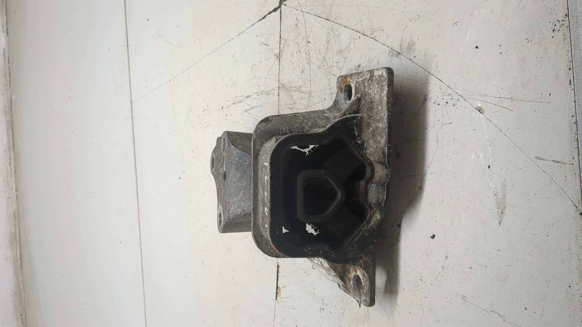 AP-0009572830 AP-0009572830