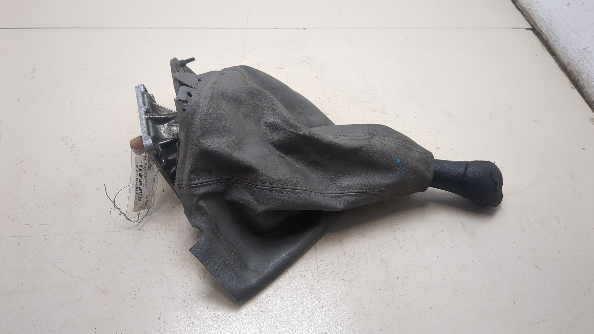 Кулиса МКПП / АКПП