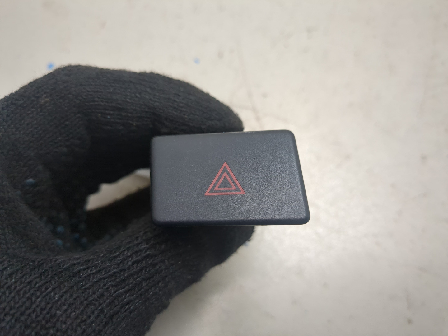 Кнопка аварийной остановки