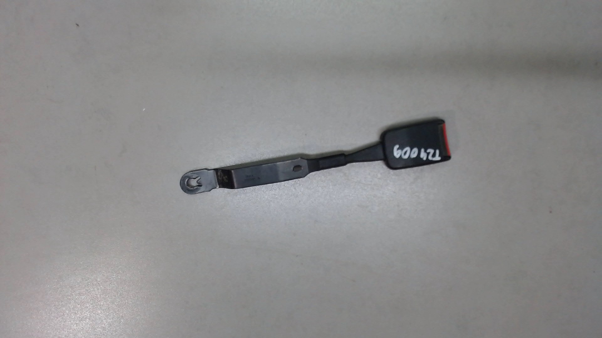 Замок ремня безопасности Volkswagen Polo Фольксваген Поло 1999-2001 купить б/у 6