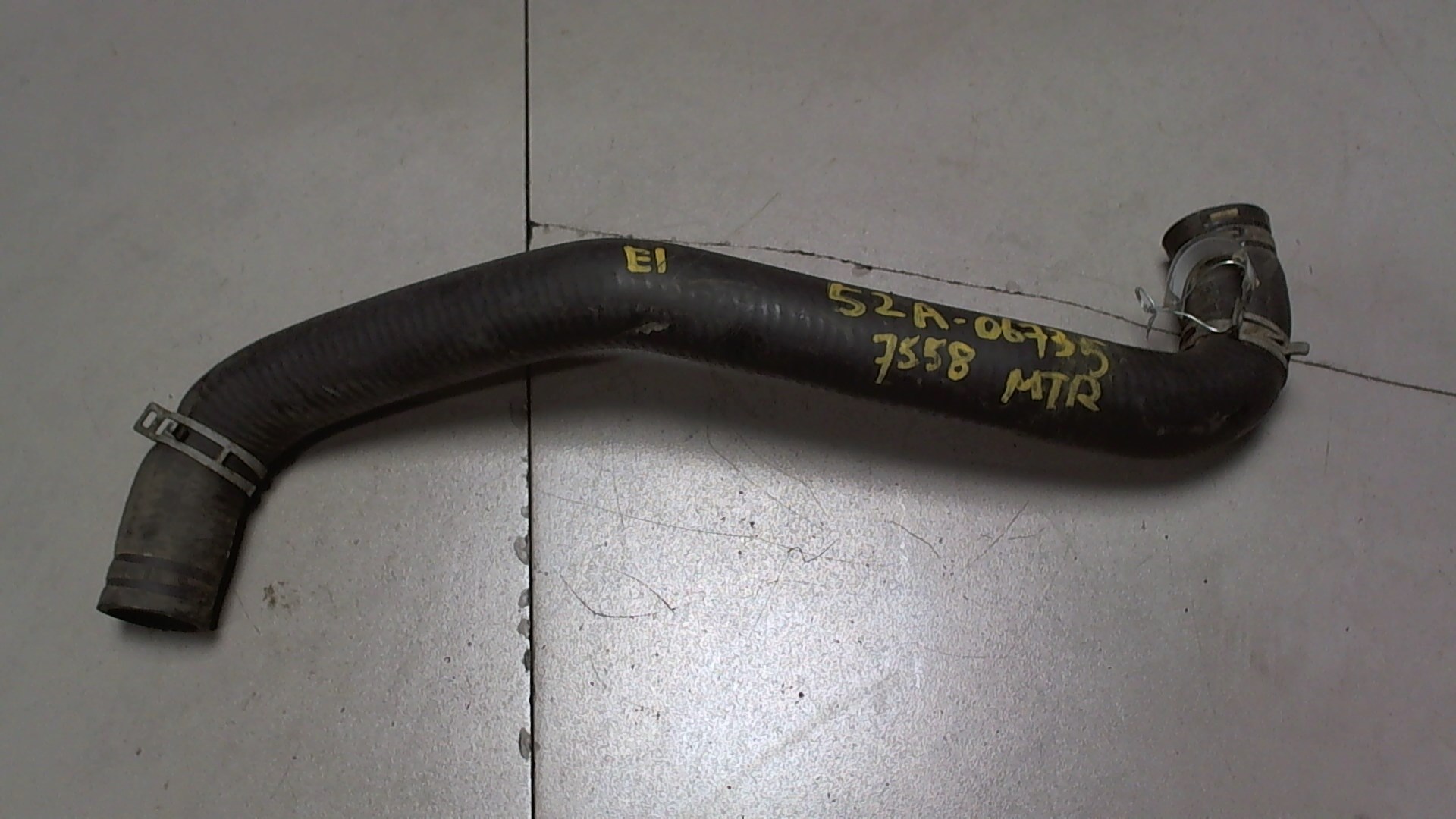 Шланг системы охлаждения