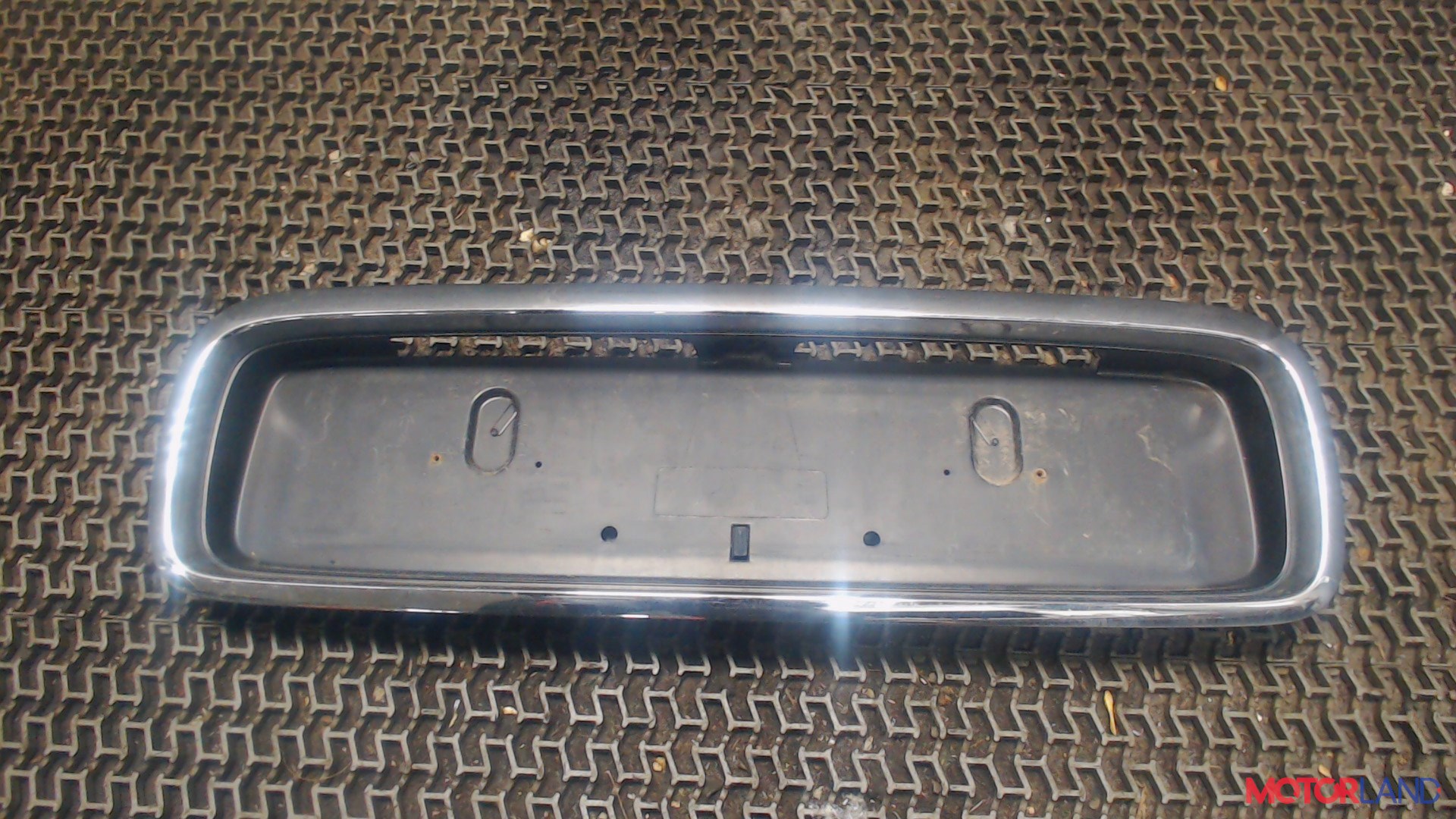 Накладка крышки багажника (двери) Rover 45 2000-2005 1.6 л. 2001 16K4F б/у #1
