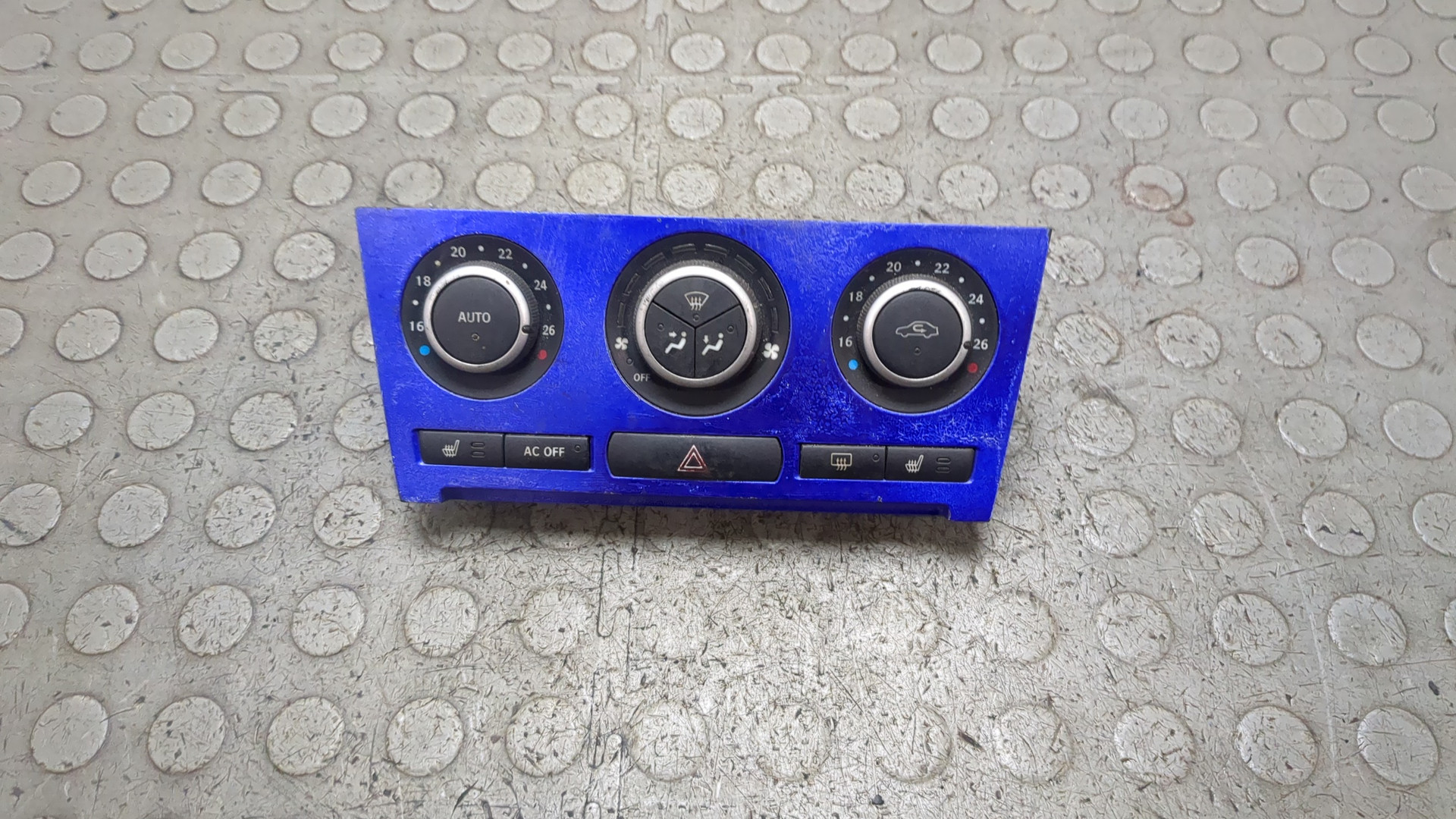 Переключатель отопителя