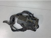  Электропривод ручного тормоза (моторчик ручника) Opel Antara 7302383 #1