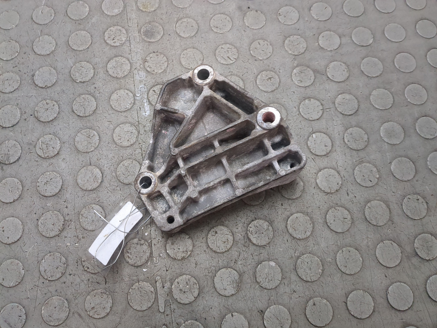 Кронштейн кондиционера