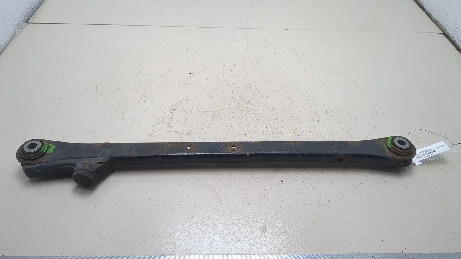 Рычаг задний