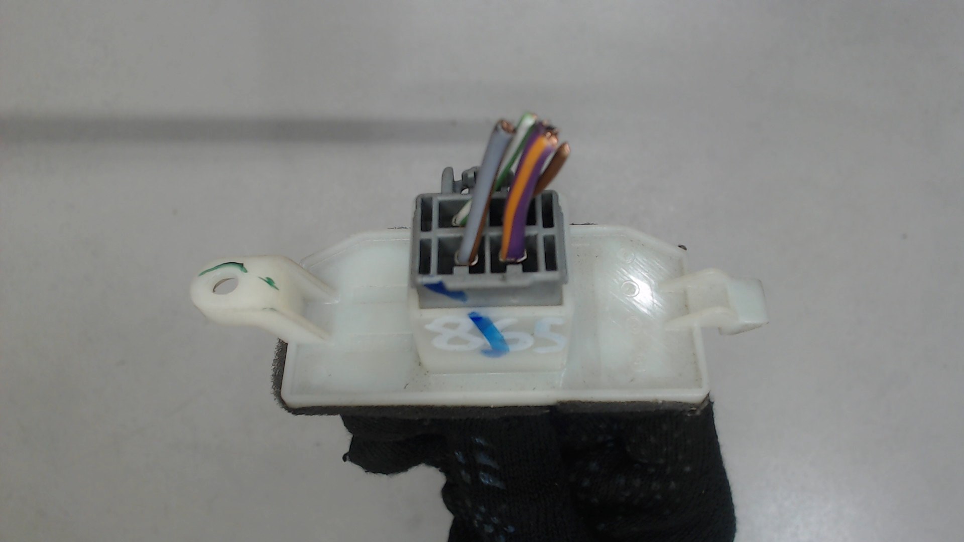 Резистор отопителя