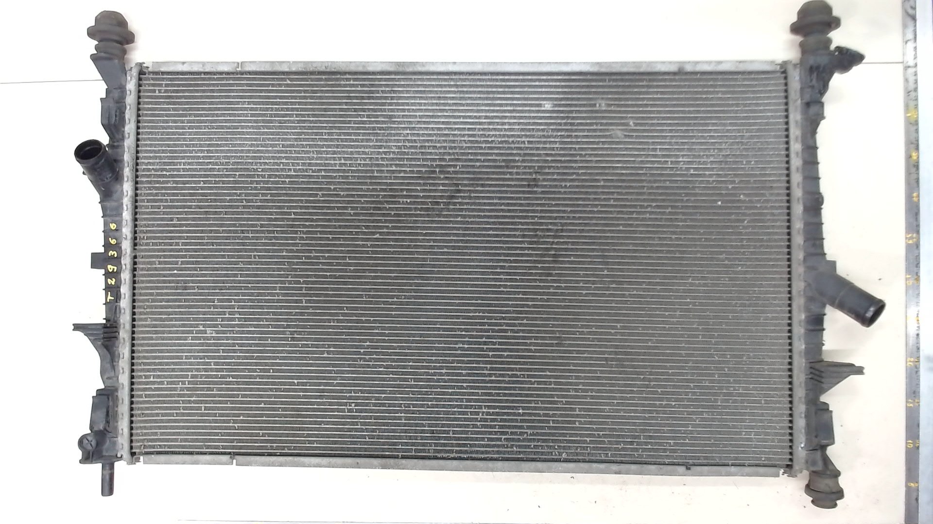 Радиатор охлаждения двигателя основной