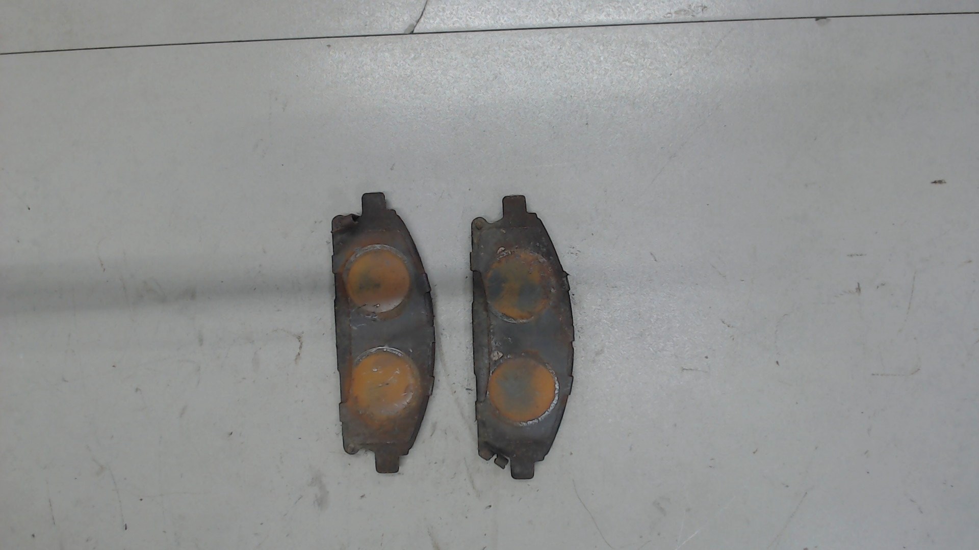 Колодки тормозные передние к-т