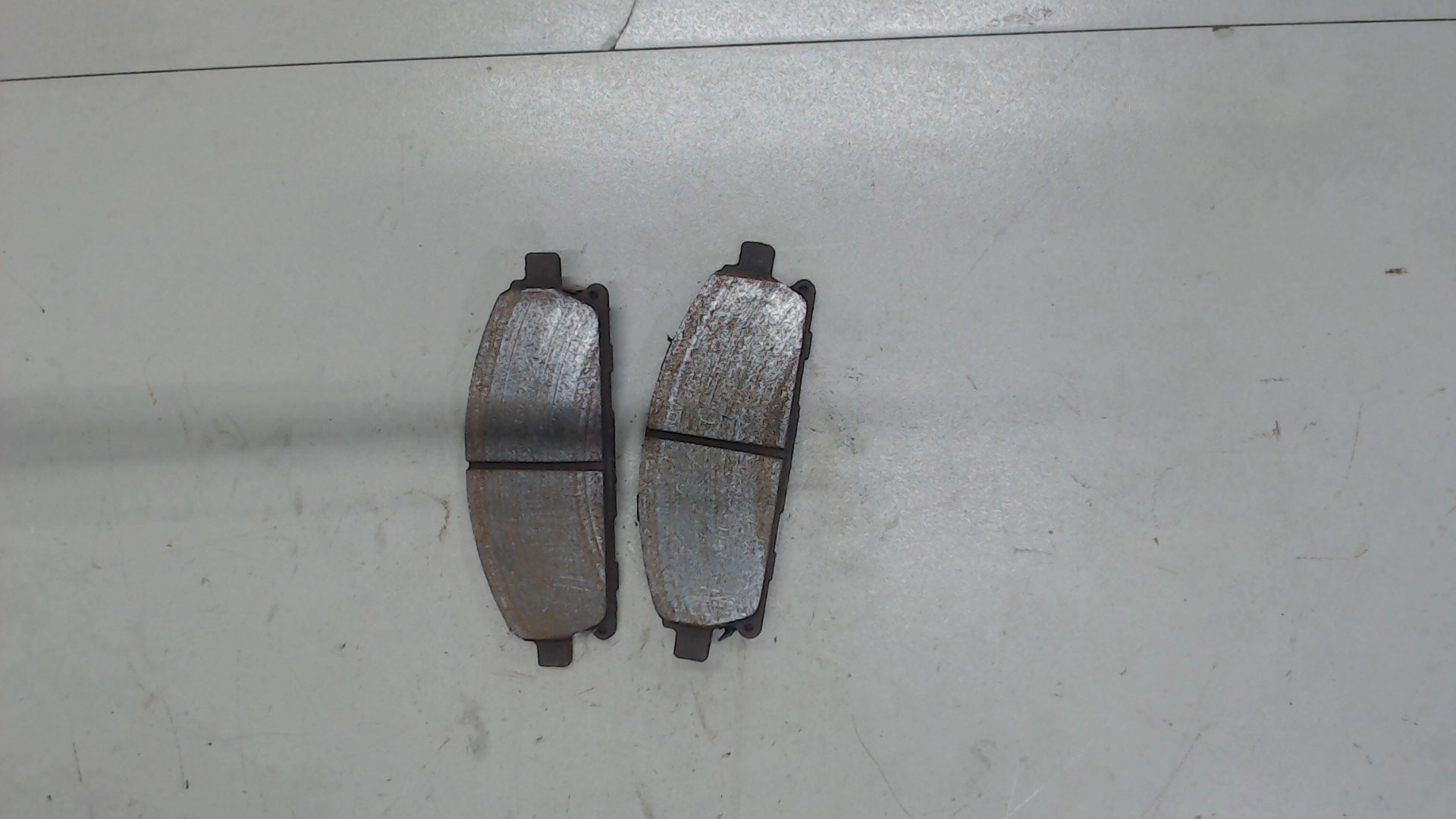 Колодки тормозные передние к-т