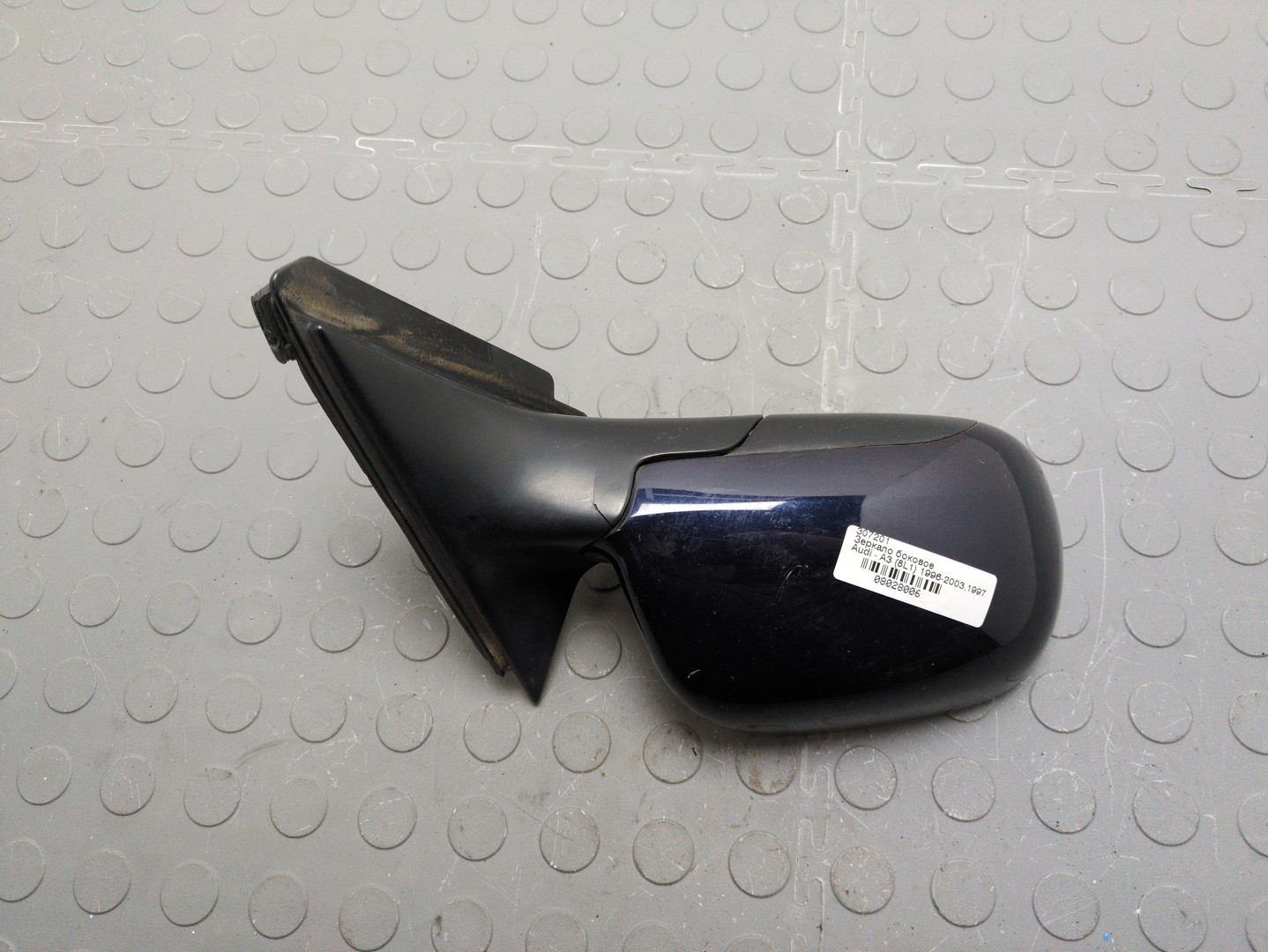 Зеркало правое электрическое