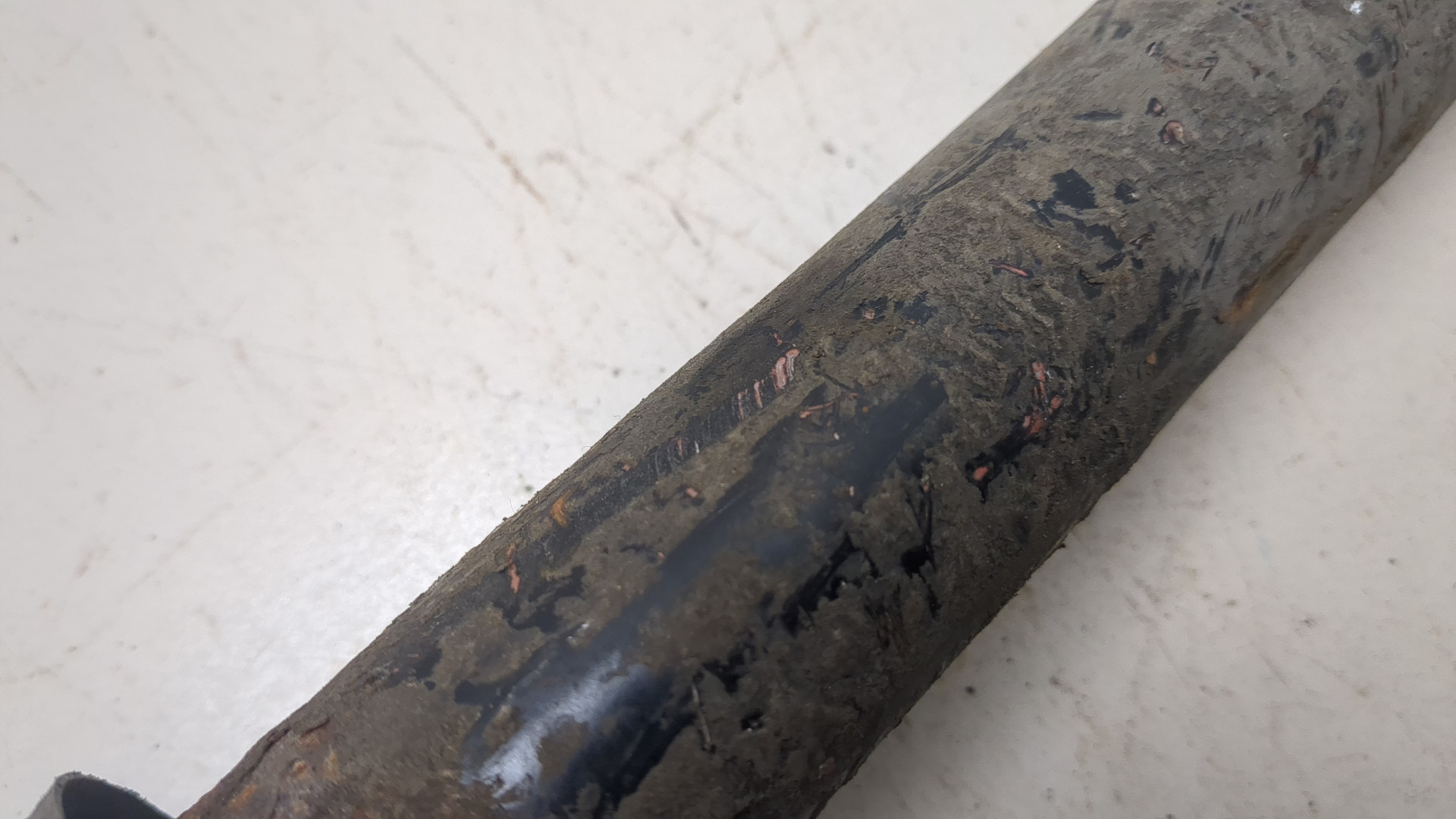 Амортизатор задний (стойка)