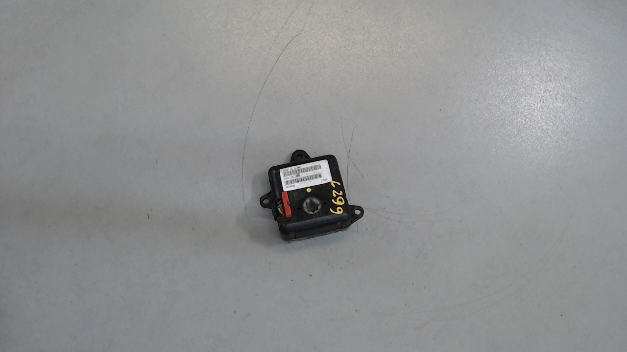 Моторчик заслонки печки