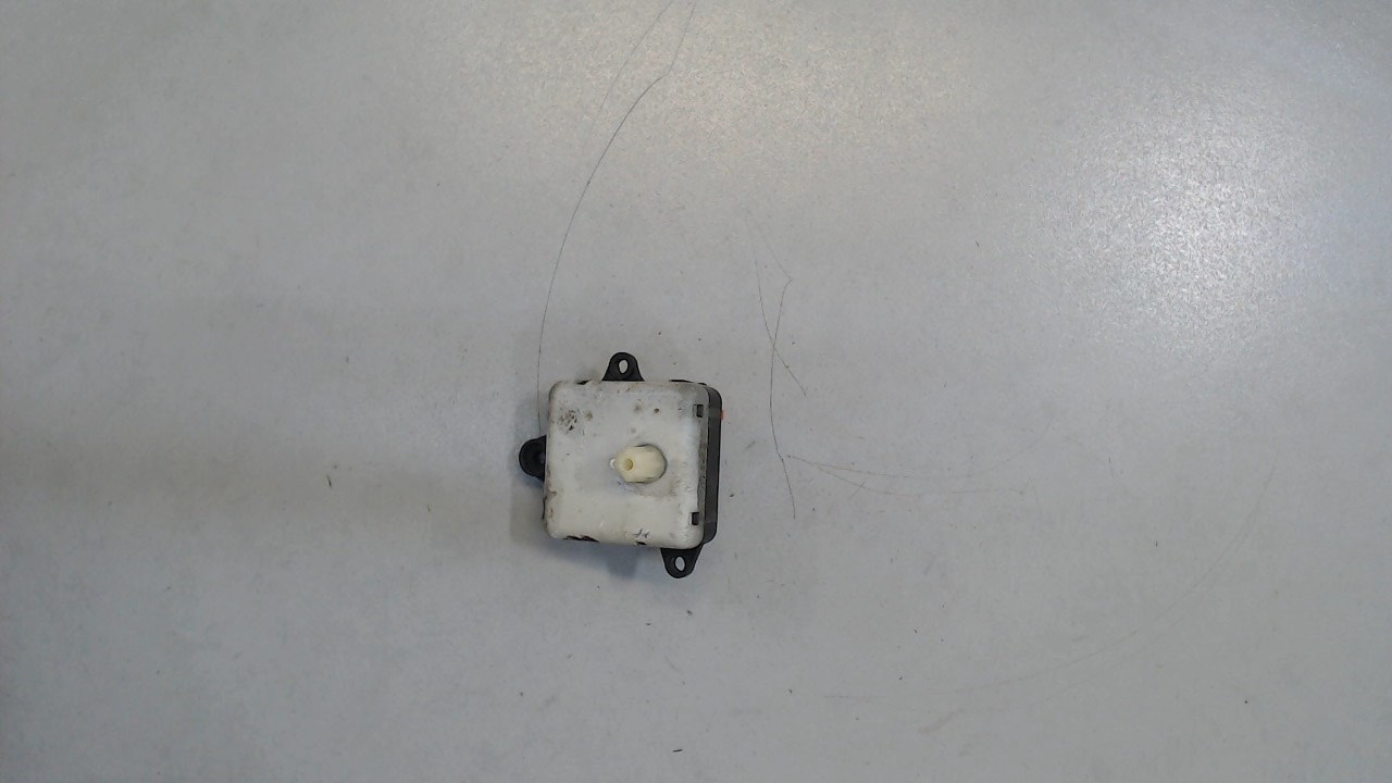 Моторчик заслонки печки