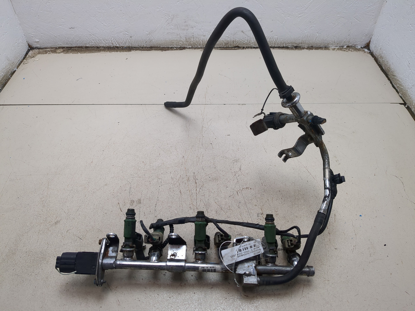 Амортизатор крышки багажника