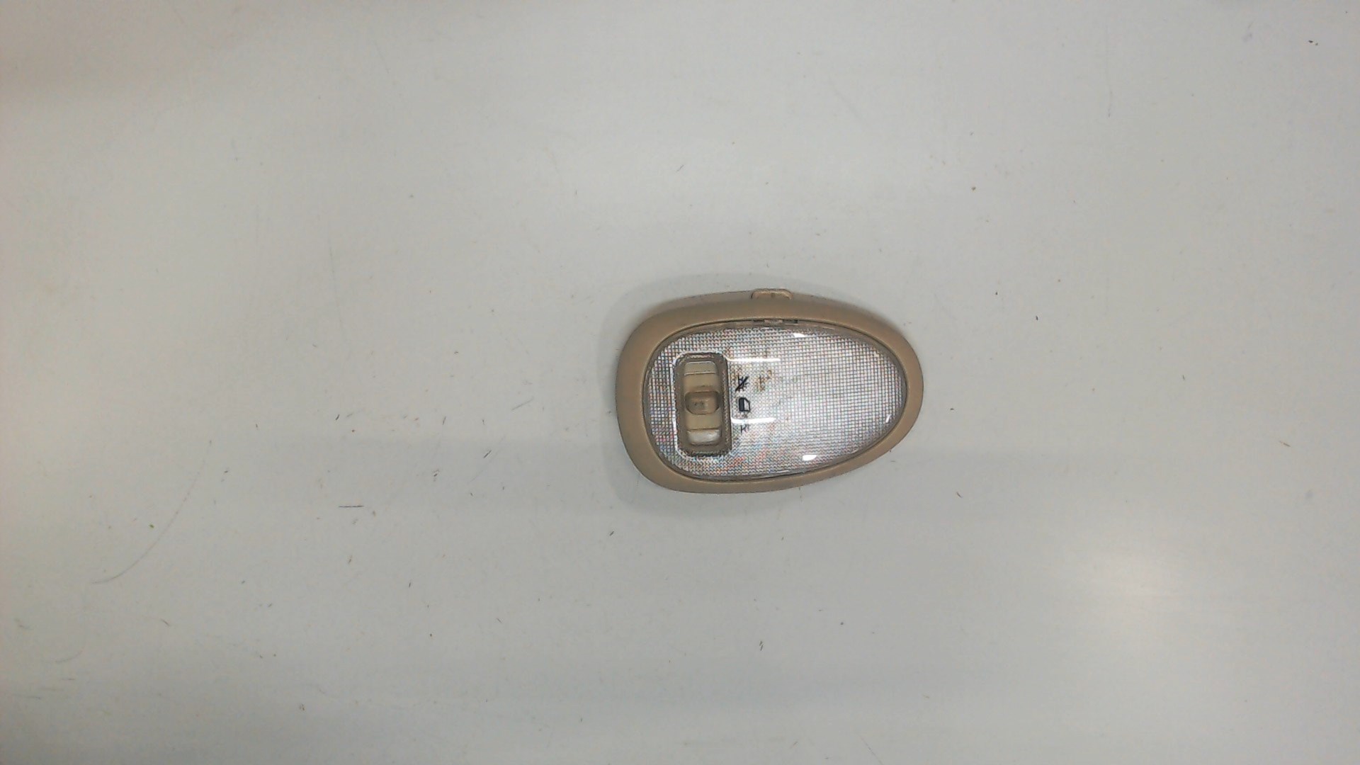 Плафон салонный