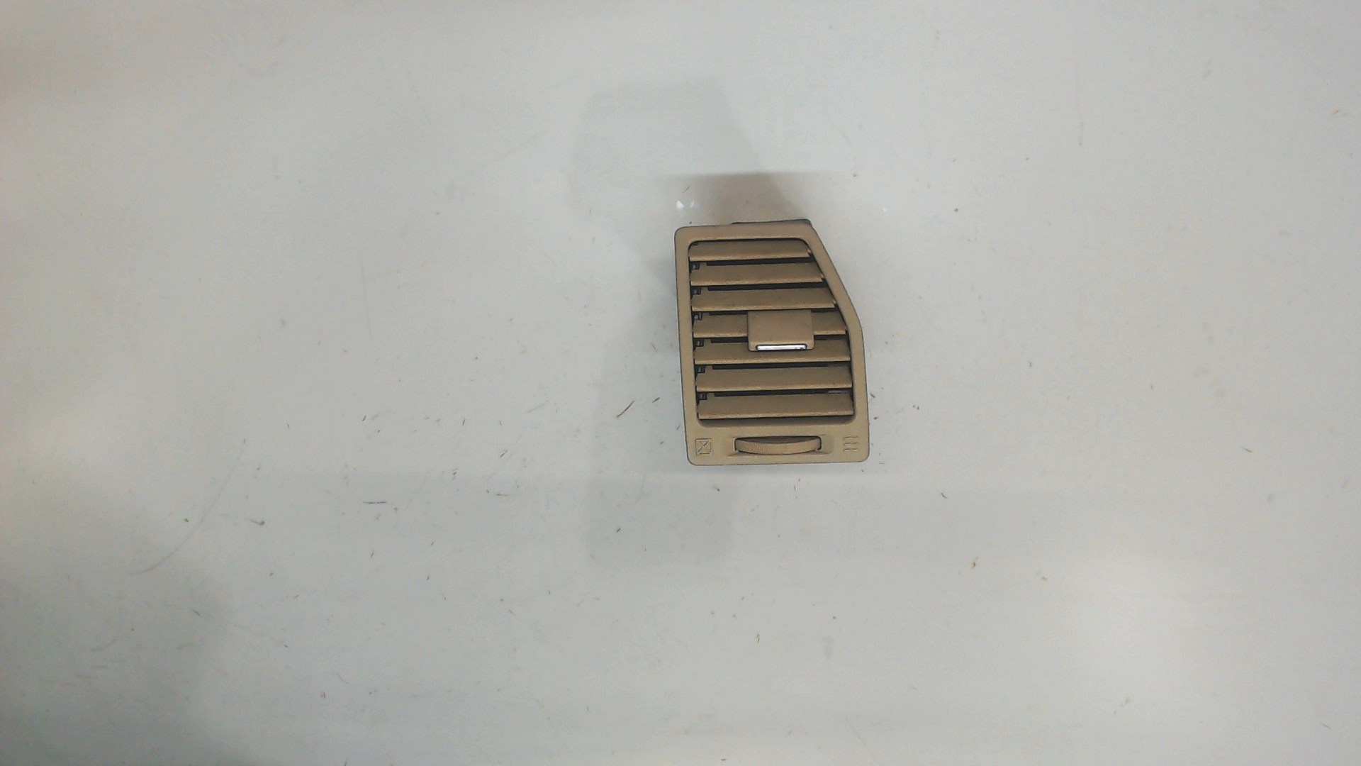 Дефлектор воздушный