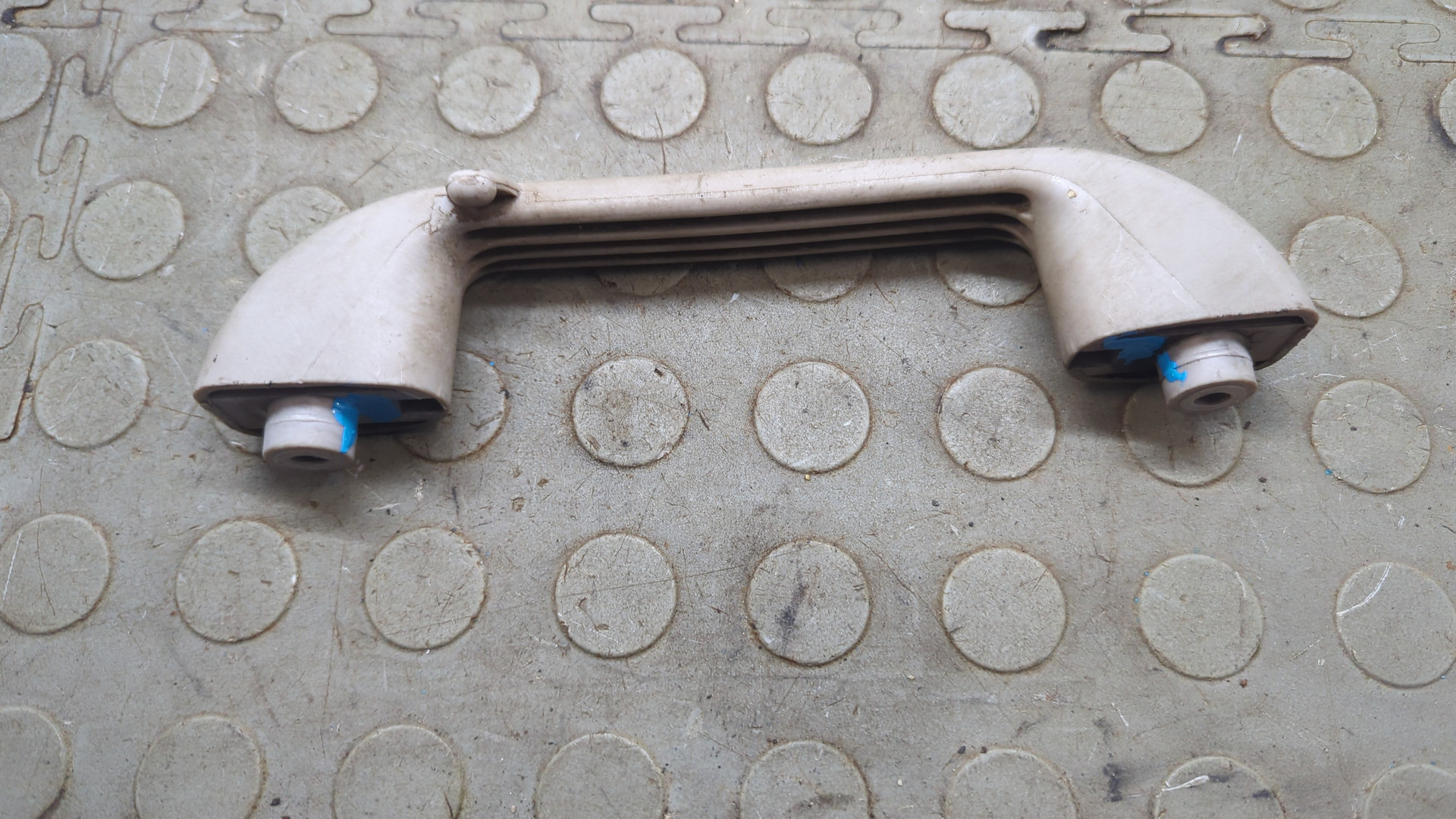 Ручка внутренняя потолочная