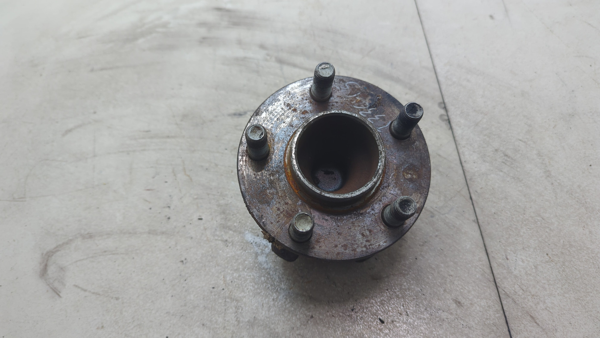 Ступица задняя