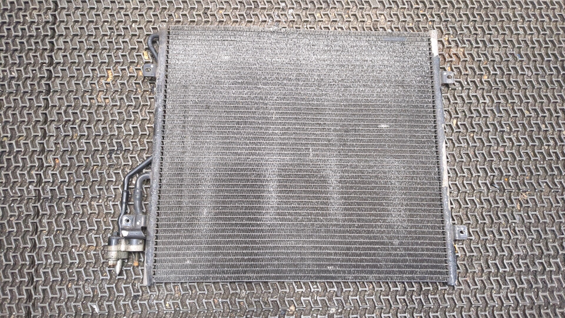 Радиатор кондиционера / конденсер