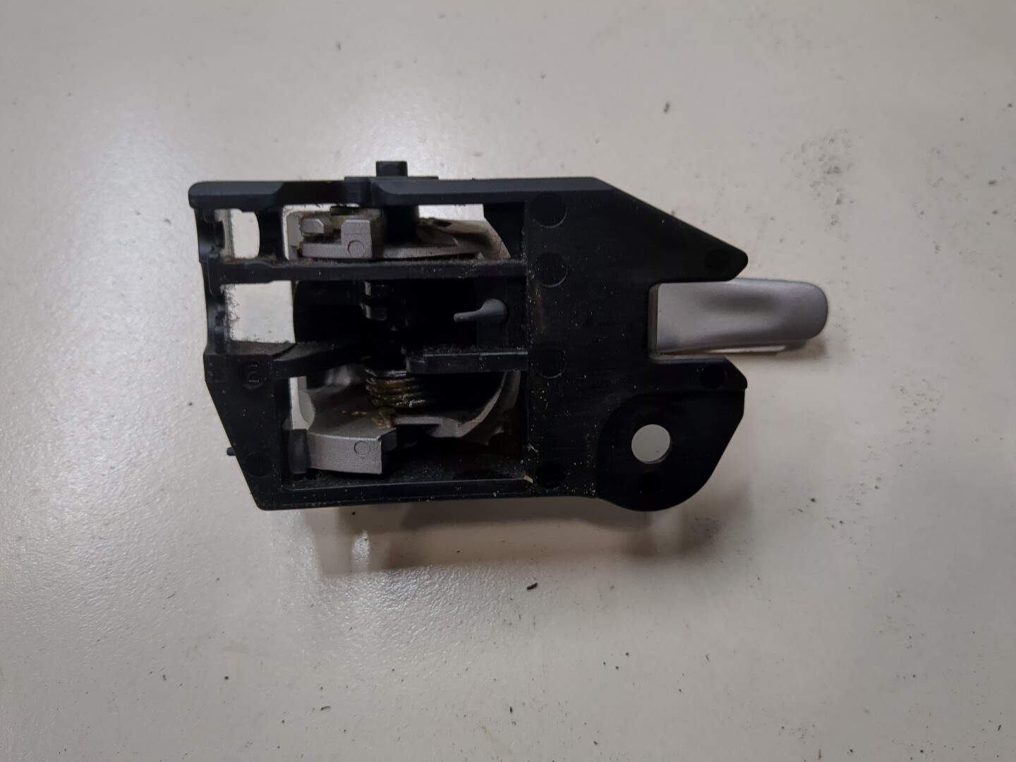 Ручка двери задней внутренняя правая