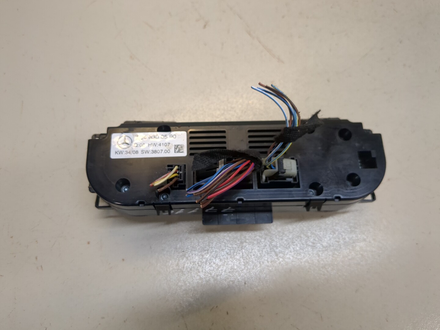 Переключатель отопителя