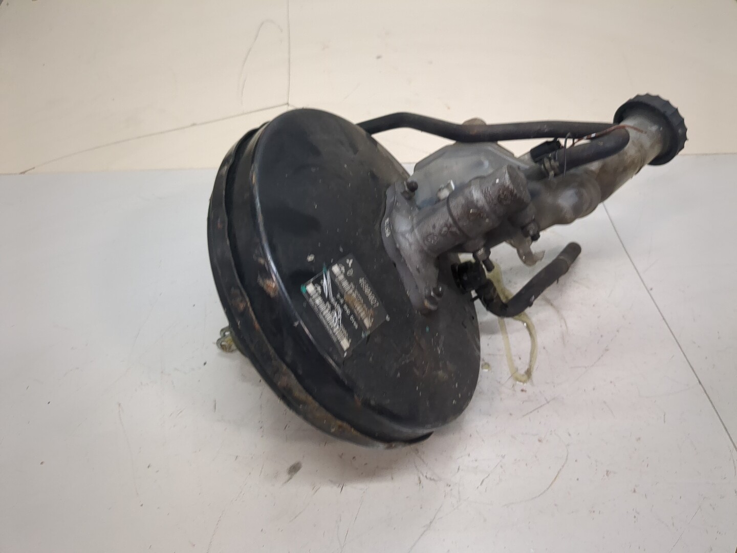 Цилиндр тормозной главный