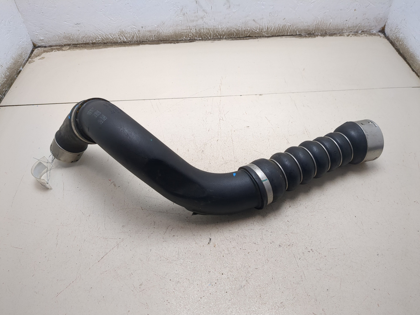 Патрубок интеркулера