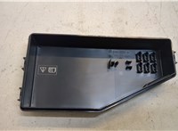  Крышка блока предохранителей Honda HRV 2015- 20323245 #2