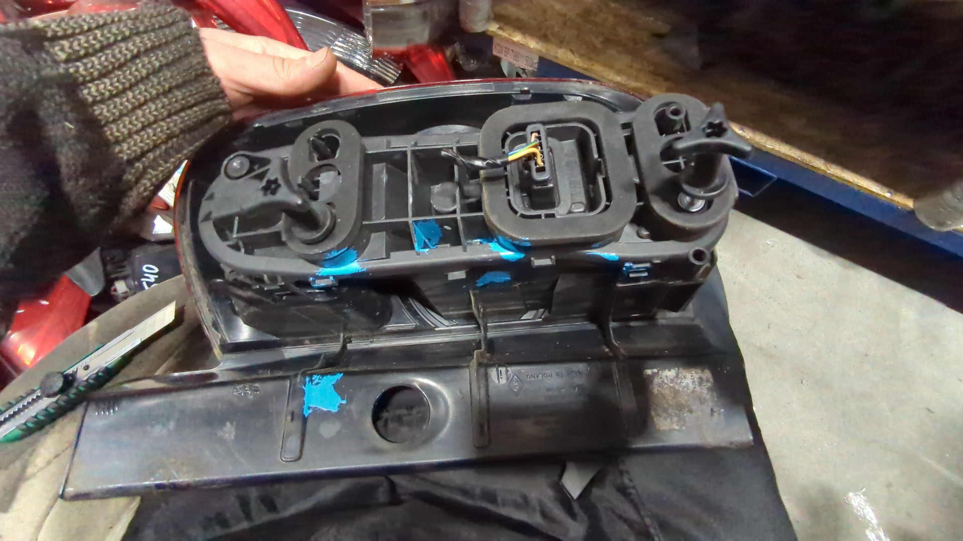 Фонарь задний левый