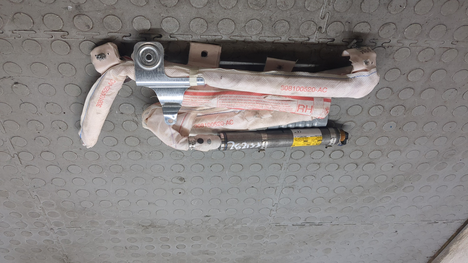 Подушка безопасности боковая (шторка)