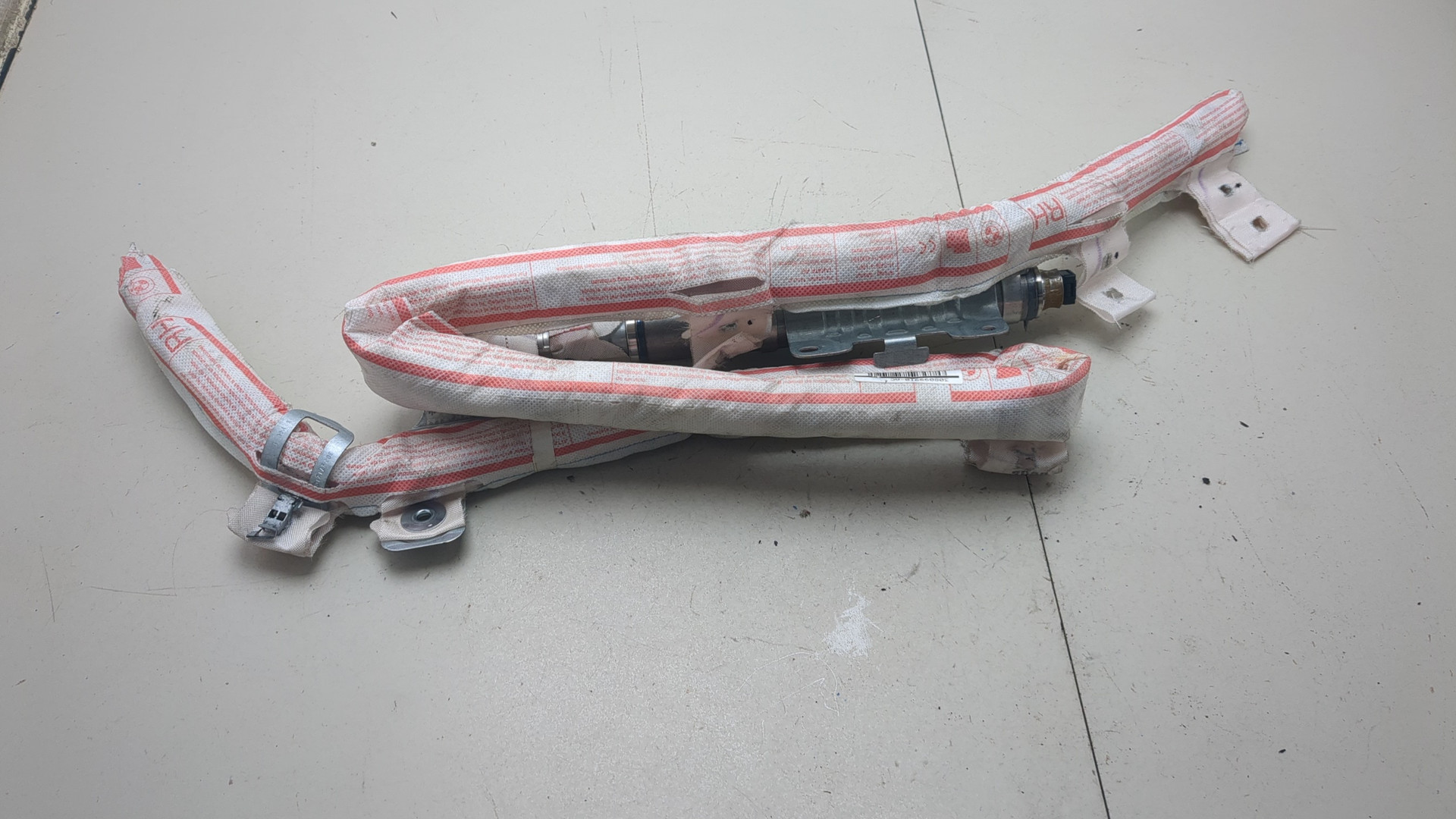 Подушка безопасности боковая (шторка)