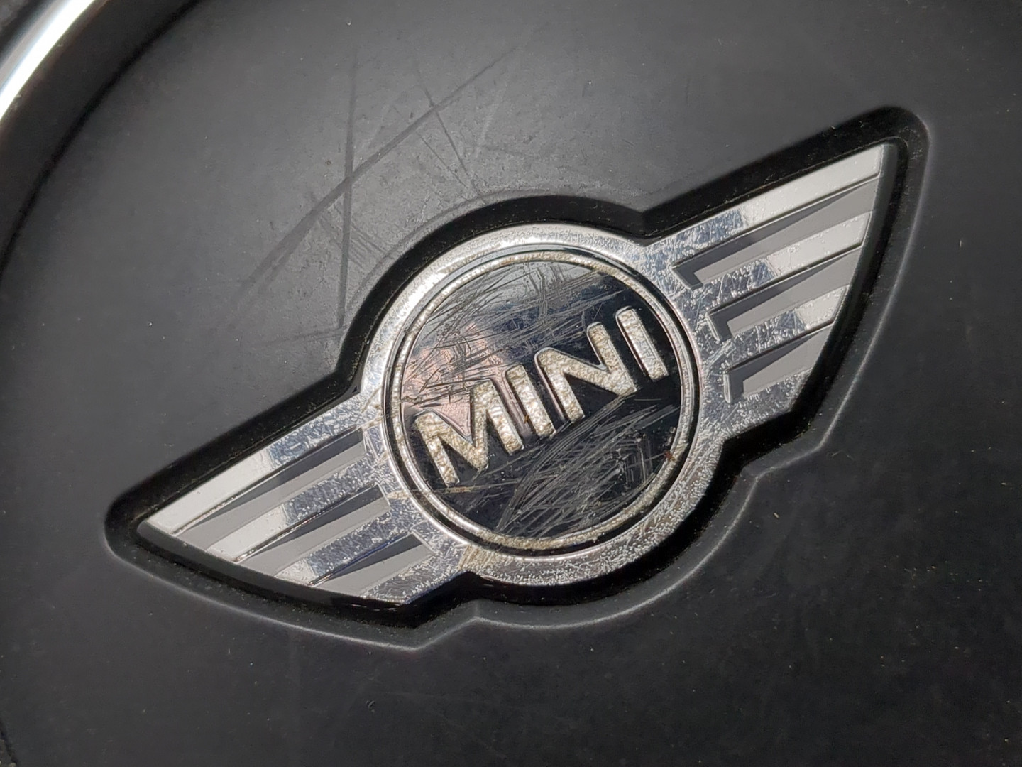 Рулевое колесо (руль)