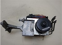  Блок АБС, насос (ABS, ESP, ASR) Mercedes CLK W209 2002-2009 20333809 #1