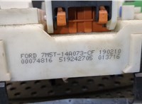  Блок предохранителей Ford Focus 2 2008-2011 20337941 #3