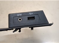  Разъем AUX/USB Skoda Rapid 20337943 #3