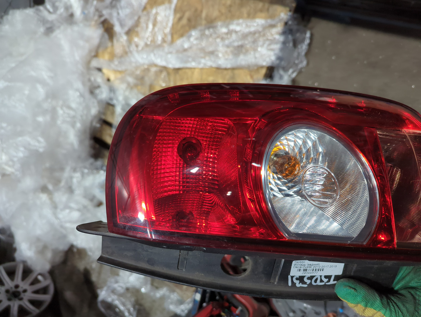 Фонарь задний правый