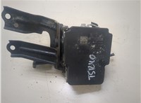  Блок АБС, насос (ABS, ESP, ASR) Toyota Yaris 2014-2017 20346688 #1
