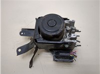  Блок АБС, насос (ABS, ESP, ASR) Toyota Yaris 2005-2011 20346858 #1