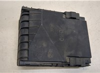  Крышка блока предохранителей Volkswagen Tiguan 2011-2016 20348120 #1