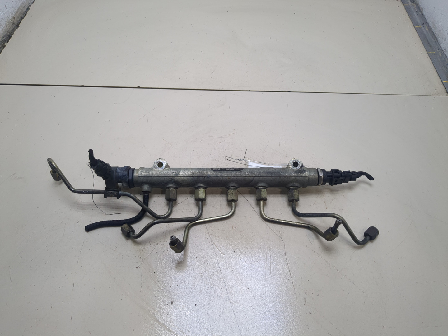 Рейка топливная (рампа)