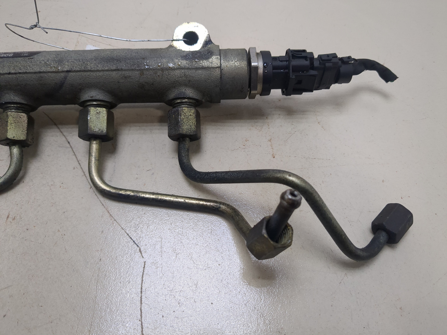 Рейка топливная (рампа)